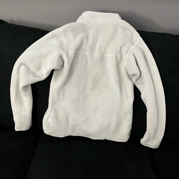 Patagonia sweater - Picture 2 of 3